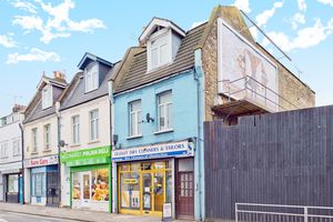 Side Elevation- click for photo gallery